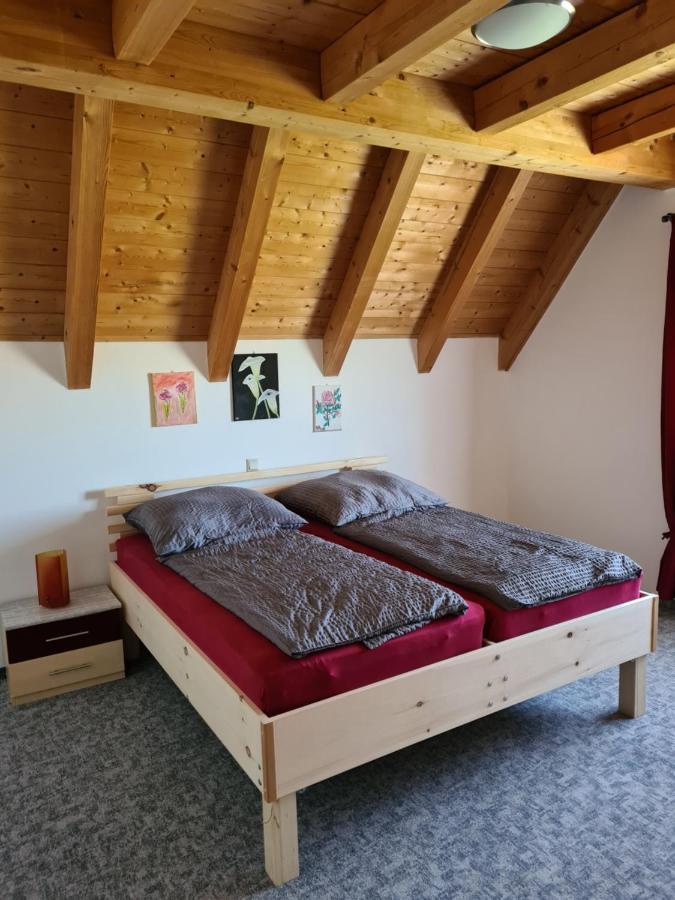 Ferienwohnung Helga Thalmassing  Ngoại thất bức ảnh